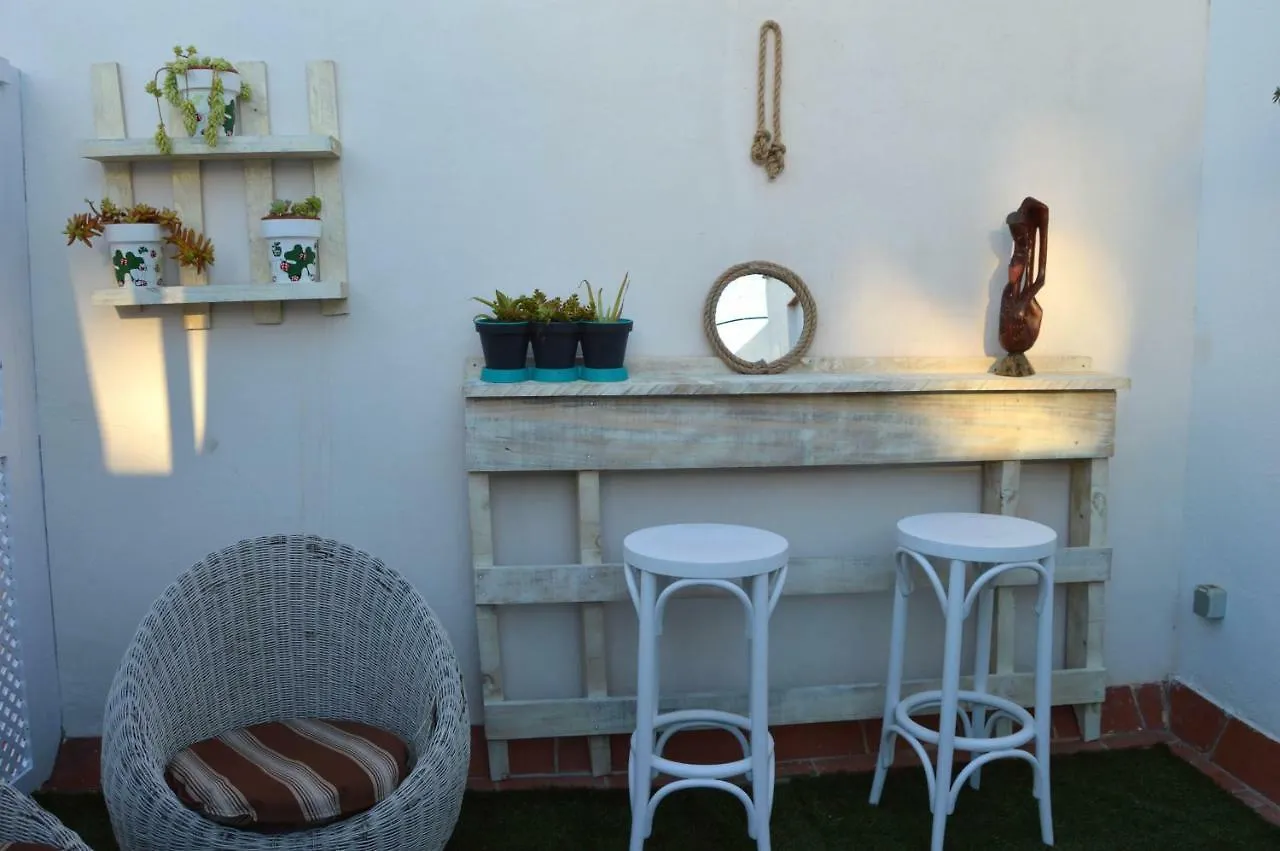 Apartamentos Calle Melancolia Cadiz