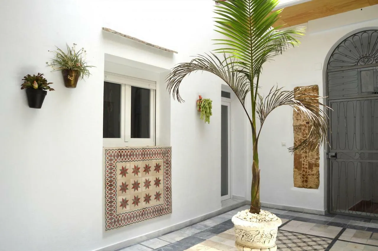 Apartamentos Calle Melancolia Cadiz Spain